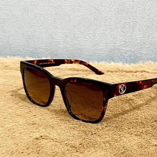 Luxurious New Brown Shade Multi Color Frame Eyewear Sunglasses