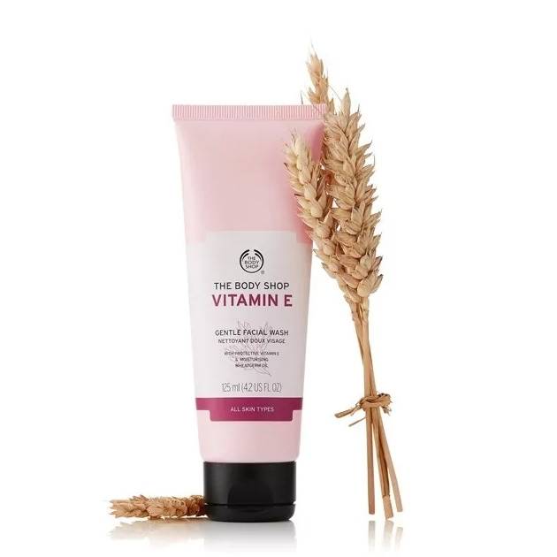 The Body Shop Vitamin E Gentle Facial Wash- (125ml)
