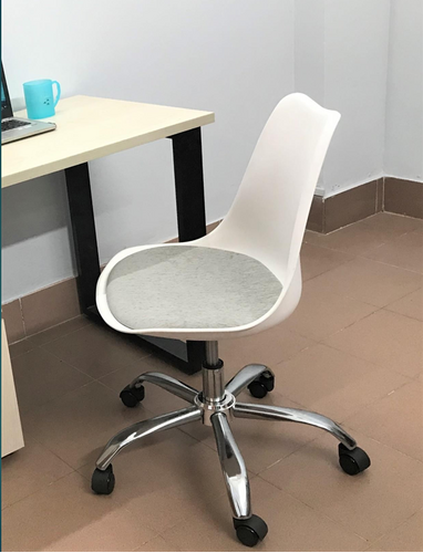 Swivel Chair Tulip Office 01
