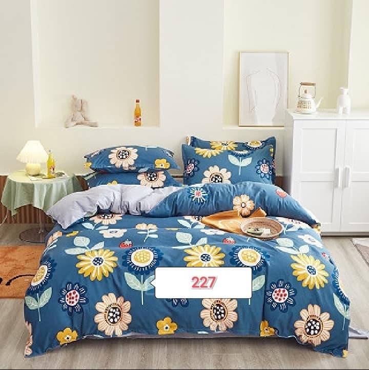 Flowers on Blue Cover Cotton Bed Cover With Comforter