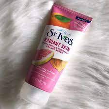 St. Ives Radiant Skin Face Scrub with Pink Lemon & Mandarin Orange 170gm, 2 image