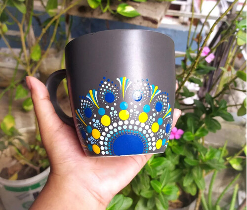 Handpainted Ceramic mug - Grey