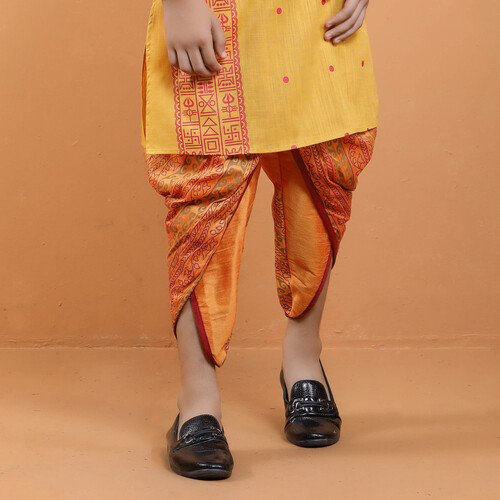 Puja Special Dhuti For Kid's -  9602D, Baby Dress Size: 2Y-5Y