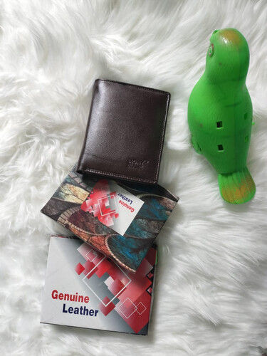 Pure Leather Men's Exclusive Money Bag/ Wallet (Dark Chocolate)