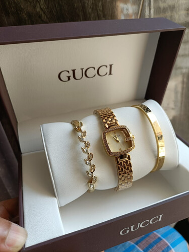 Fashionable Luxury GUCCI Stainless Steel  Wrist Watch-Golden
