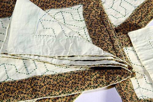 Classical kantha stitched table mat, 3 image