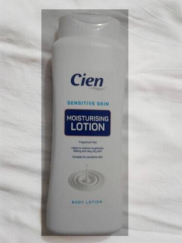 Cien Moisturising Lotion for Sensitive Skin 500 ml