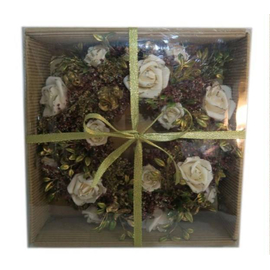 Garden Rose Wreath In E/F Box (EYBP/553) 26X26X7CM H