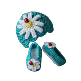 Sea Green Baby Shoes & Hat (0-6 months)