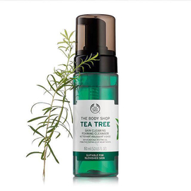 The Body Shop Tea Tree Skin Clearing Foaming Cleanser