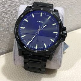 Luxurious Analog Multi-Colour Dial Mens Wrist Watch