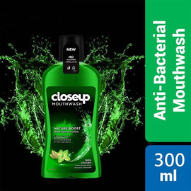 Closeup Anti-bacterial Nature Boost Mouthwash 300ml