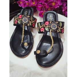 Indian Kolapuri Sandal For Ladies-Black