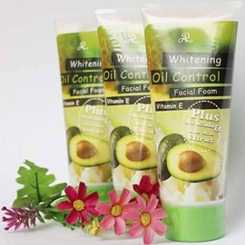Whitening Oil Control Facial Foam Vitamin E Plus Avocado & Rice Milk Extract, 3 image