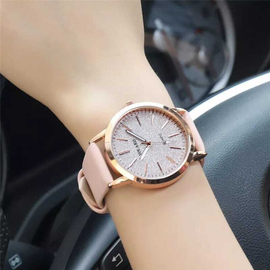NEW Watch Women Fashion Casual Leather Belt Watches