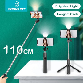 P20s Selfie Stick Tripod Stand Flash Light