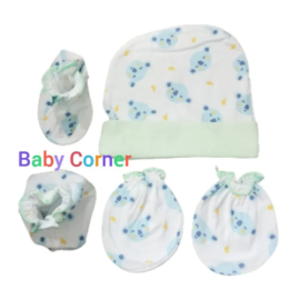 Baby Hat, Gloves & Shoe 0-6 months (China) Multicolor