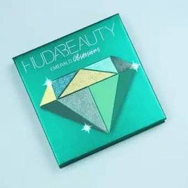 Huda Beauty  Emerald Obsessions Eyeshadow Palette