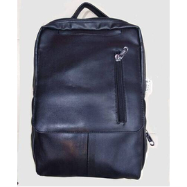 100% Genuine leather bagpack