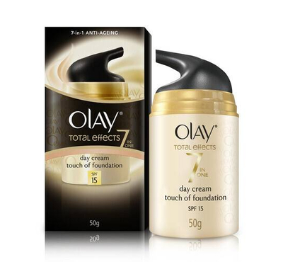 Olay BB Cream: Total Effects 7 in 1 Anti Ageing Touch of Foundation Moisturiser 50g