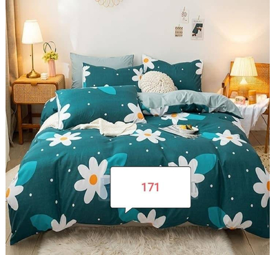 Bottol Green with White Flower Cotton Bed Cover With Comforter