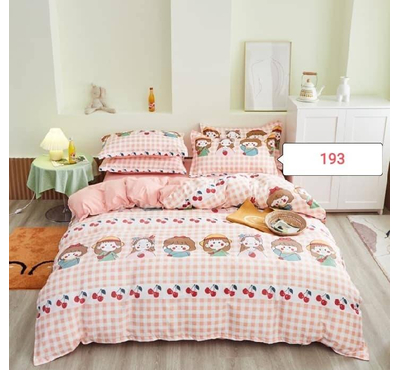 Peach Cotton Bed Cover With Comforter