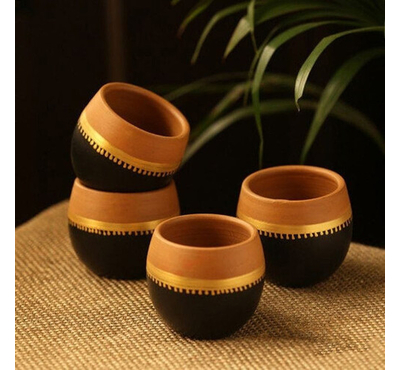 Handpainted terracotta pot Round Shape - Clay Color