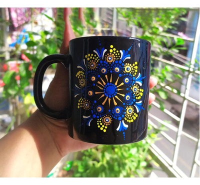 Handpainted Ceramic mug - Black & Yellow