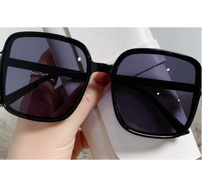 Fashion New Square Gradient Retro Sunglasses