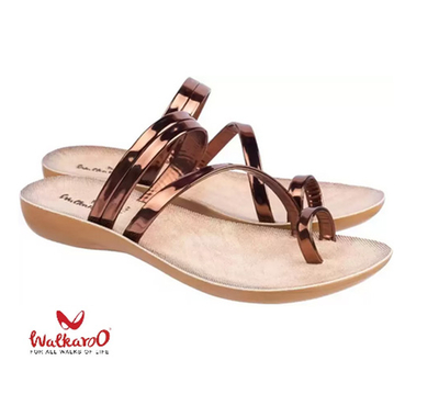 Walkaroo Women's Copper Casual & Comfortable Sandal, Size: 5